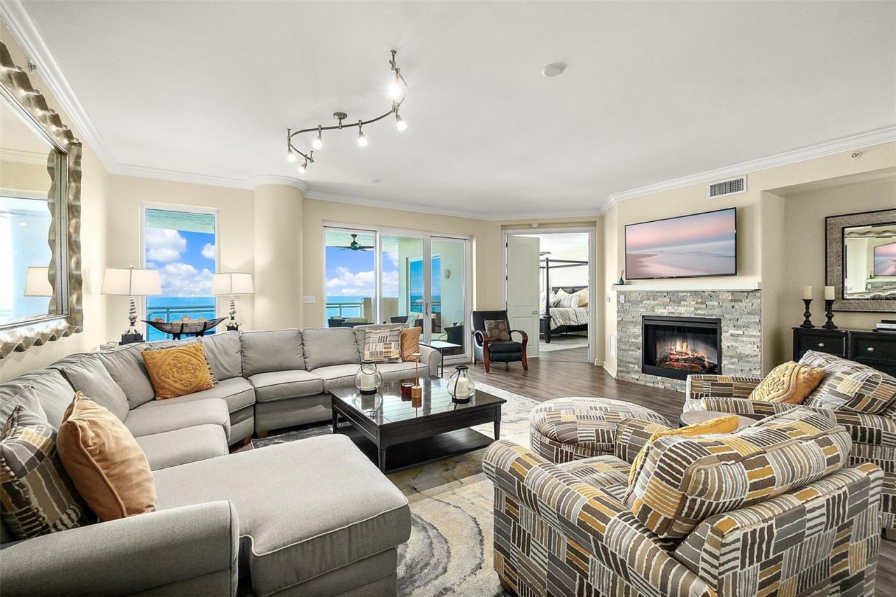 1925 S Atlantic Avenue, Unit 806, Daytona Beach Shores, FL 32118 Photo