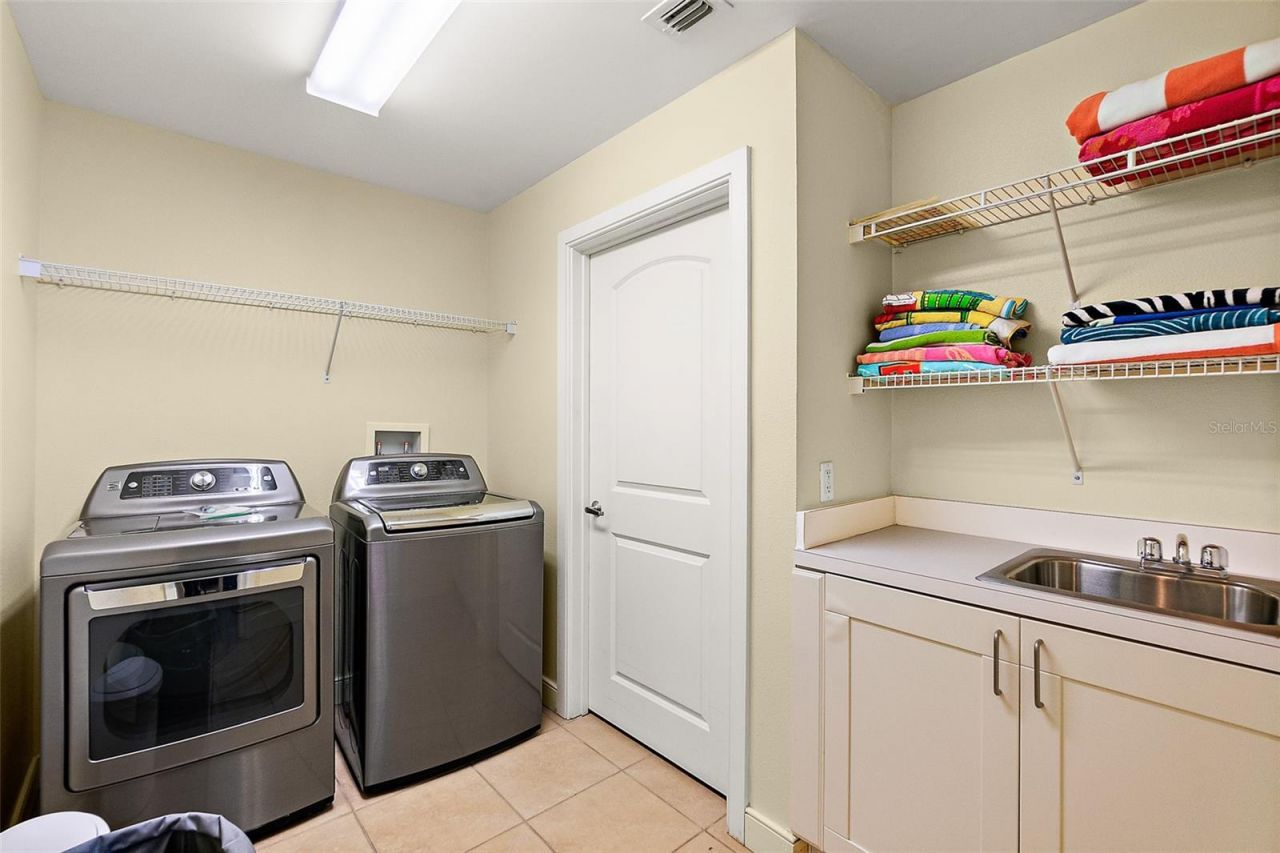 1925 S Atlantic Avenue, Unit 806, Daytona Beach Shores, FL 32118 Photo