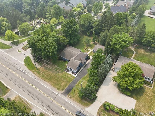 17875 Beck Road , Northville Township, Mi 48168