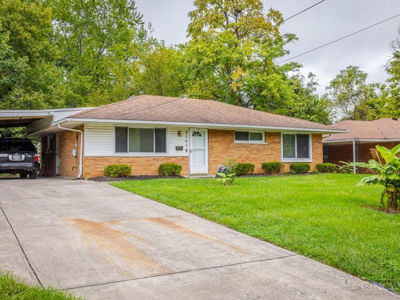 8763 Zodiac Drive, Springfield Township, OH 45231 Photo 1