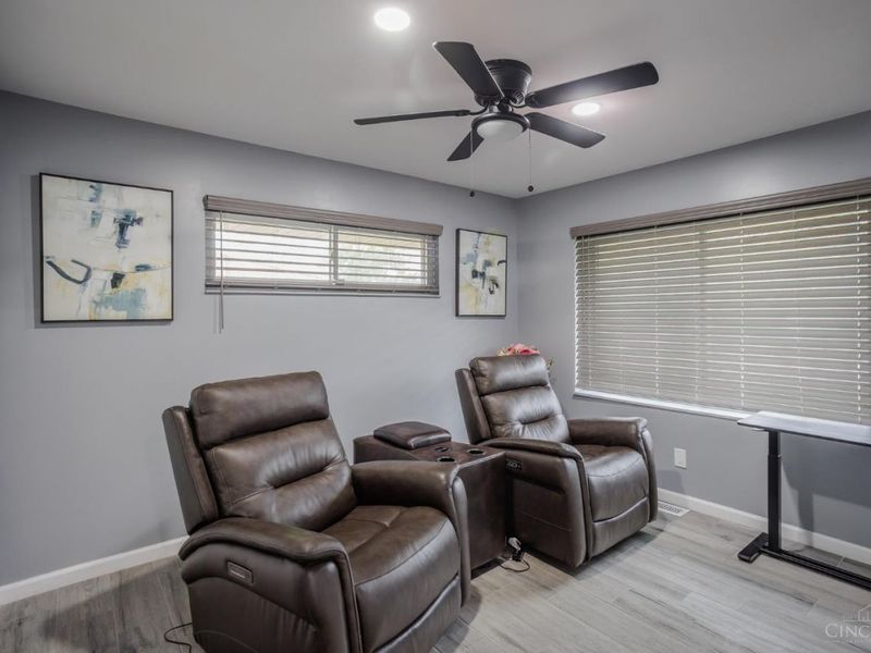 8763 Zodiac Drive, Springfield Township, OH 45231 Photo 15