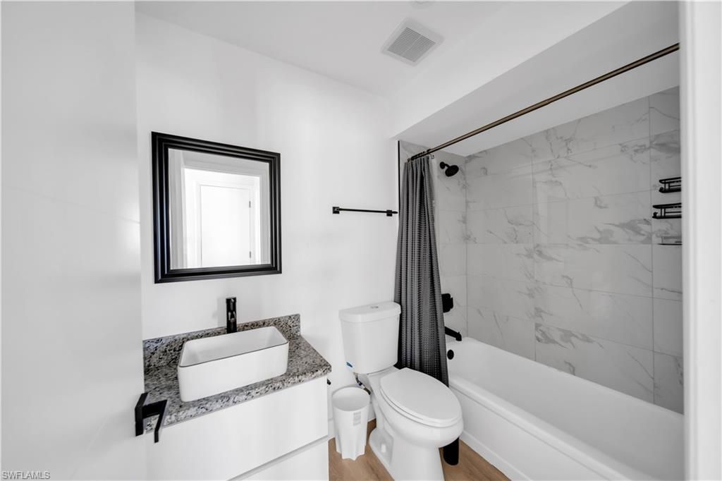 1103 SE 8th Ter, Unit B, Cape Coral, FL 33990 Photo
