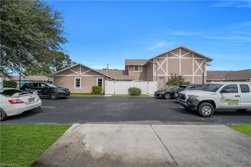1103 SE 8th Ter, Unit B, Cape Coral, FL 33990 Photo