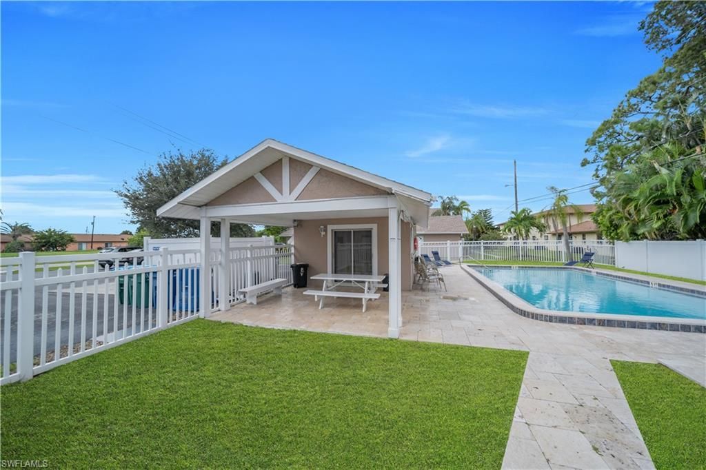 1103 SE 8th Ter, Unit B, Cape Coral, FL 33990 Photo