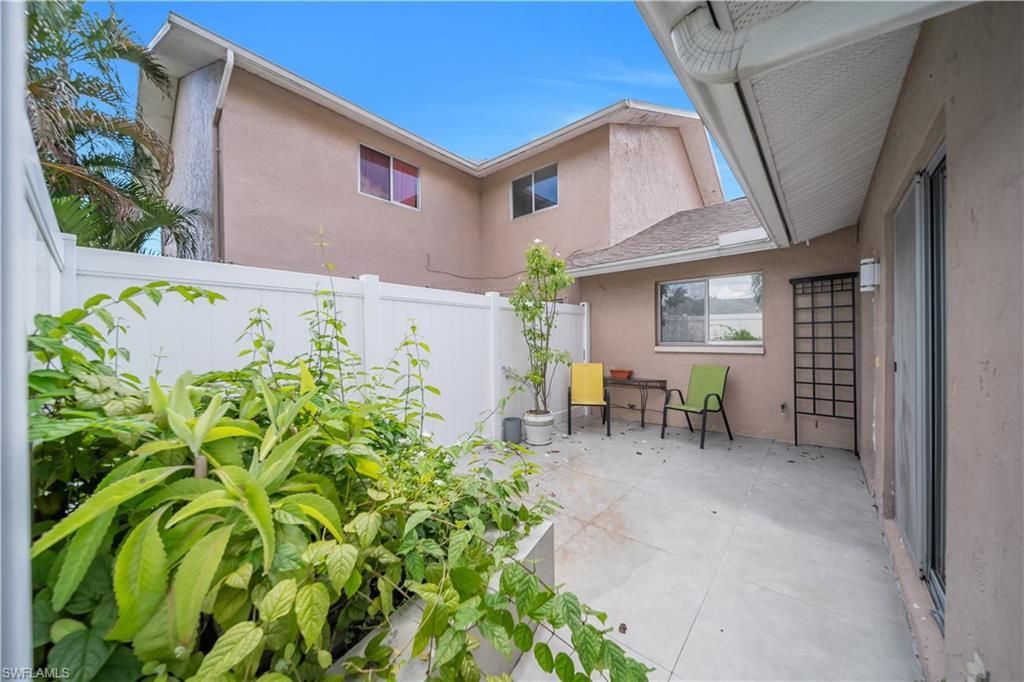 1103 SE 8th Ter, Unit B, Cape Coral, FL 33990 Photo