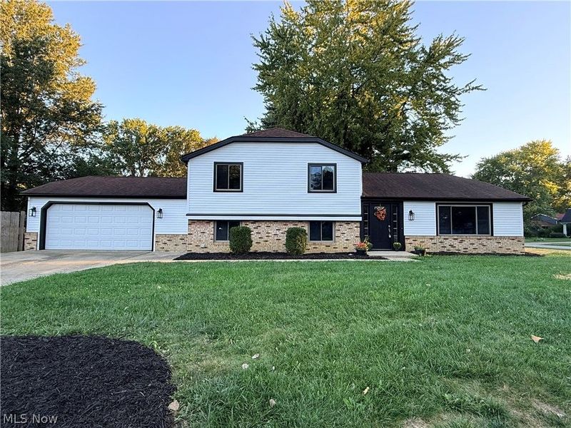 34139 Pearl Street, North Ridgeville, OH 44039 Photo 1