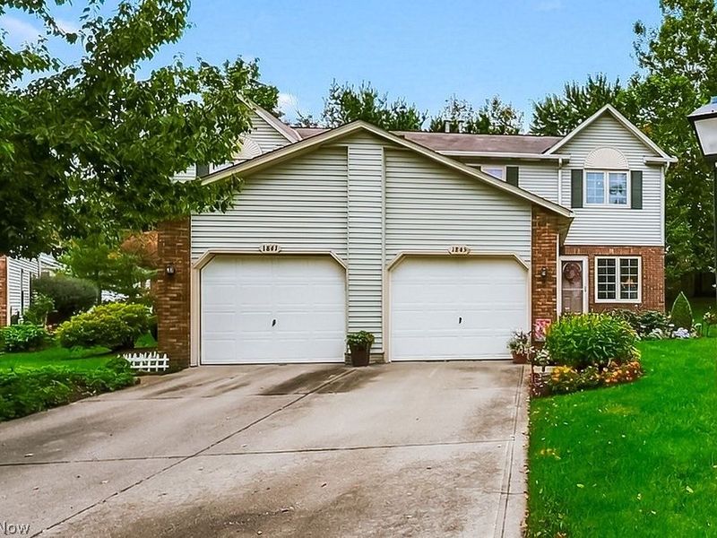 1845 Hobbits Way, Brunswick, OH 44212 Photo 1
