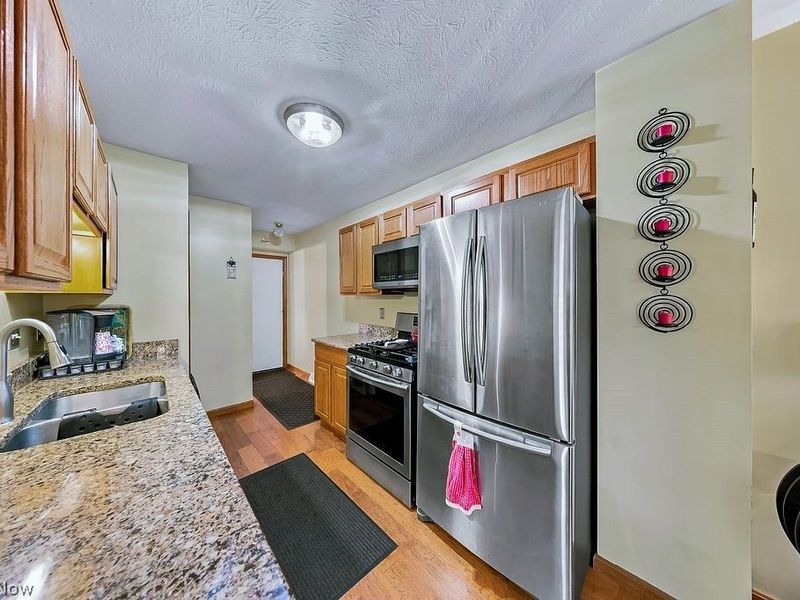 1845 Hobbits Way, Brunswick, OH 44212 Photo 19