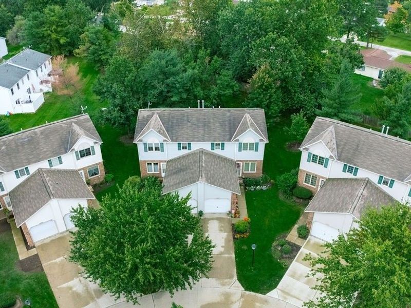 1845 Hobbits Way, Brunswick, OH 44212 Photo 2