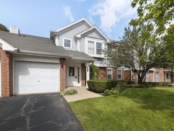 1412 W Crane Street , Unit 14114, Arlington Heights, IL 60004