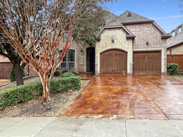 2101 S Hill Drive, Irving, TX 75038