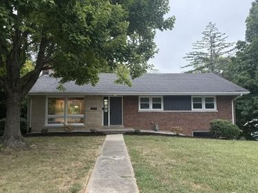 917 Holly Springs Drive, Lexington, KY 40504
