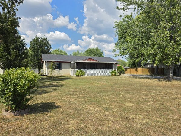 629 Coolidge Rd , Lafayette, TN 37083