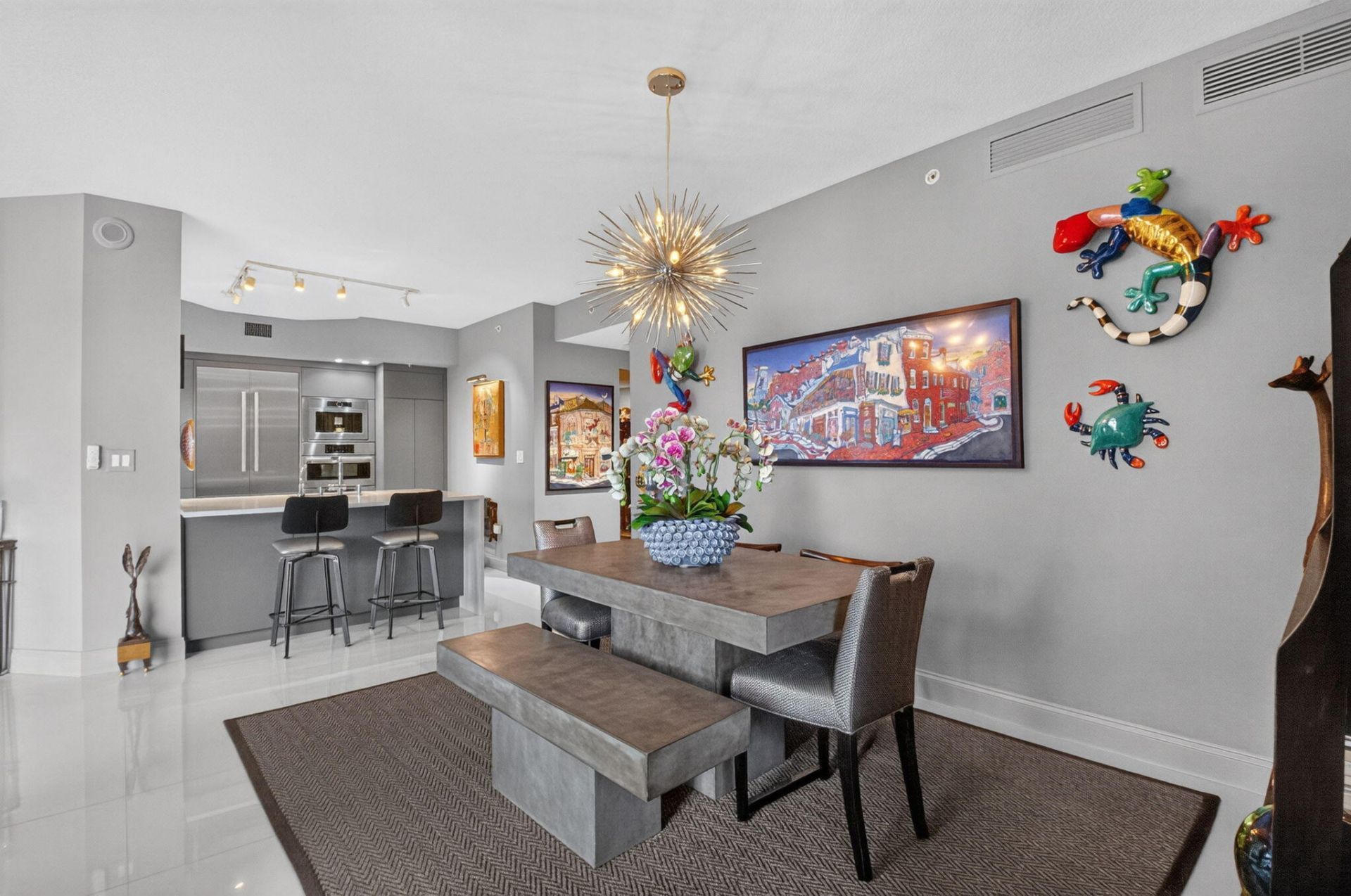 550 Okeechobee Boulevard, Unit 1111, West Palm Beach, FL 33401 Photo