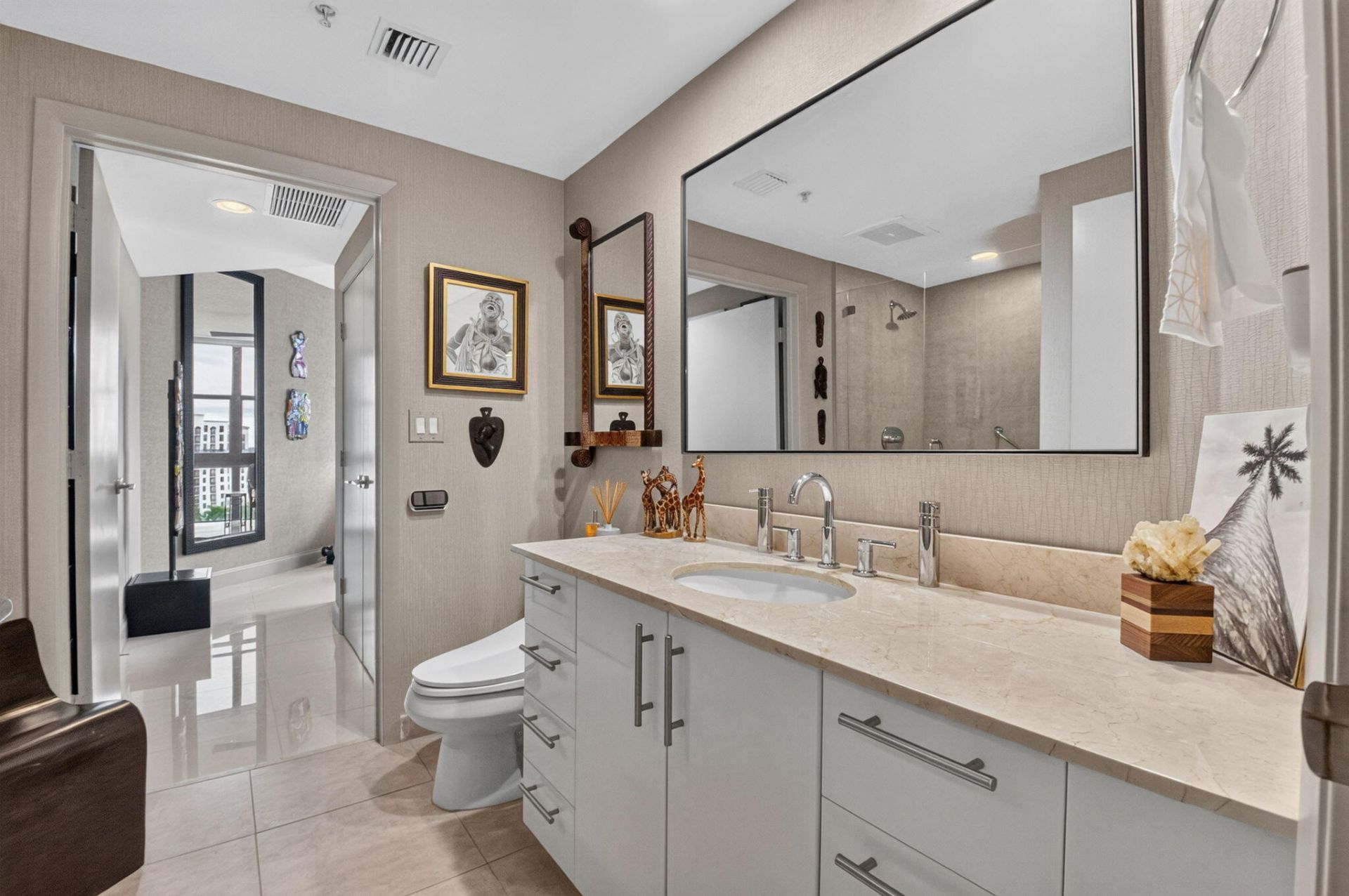 550 Okeechobee Boulevard, Unit 1111, West Palm Beach, FL 33401 Photo