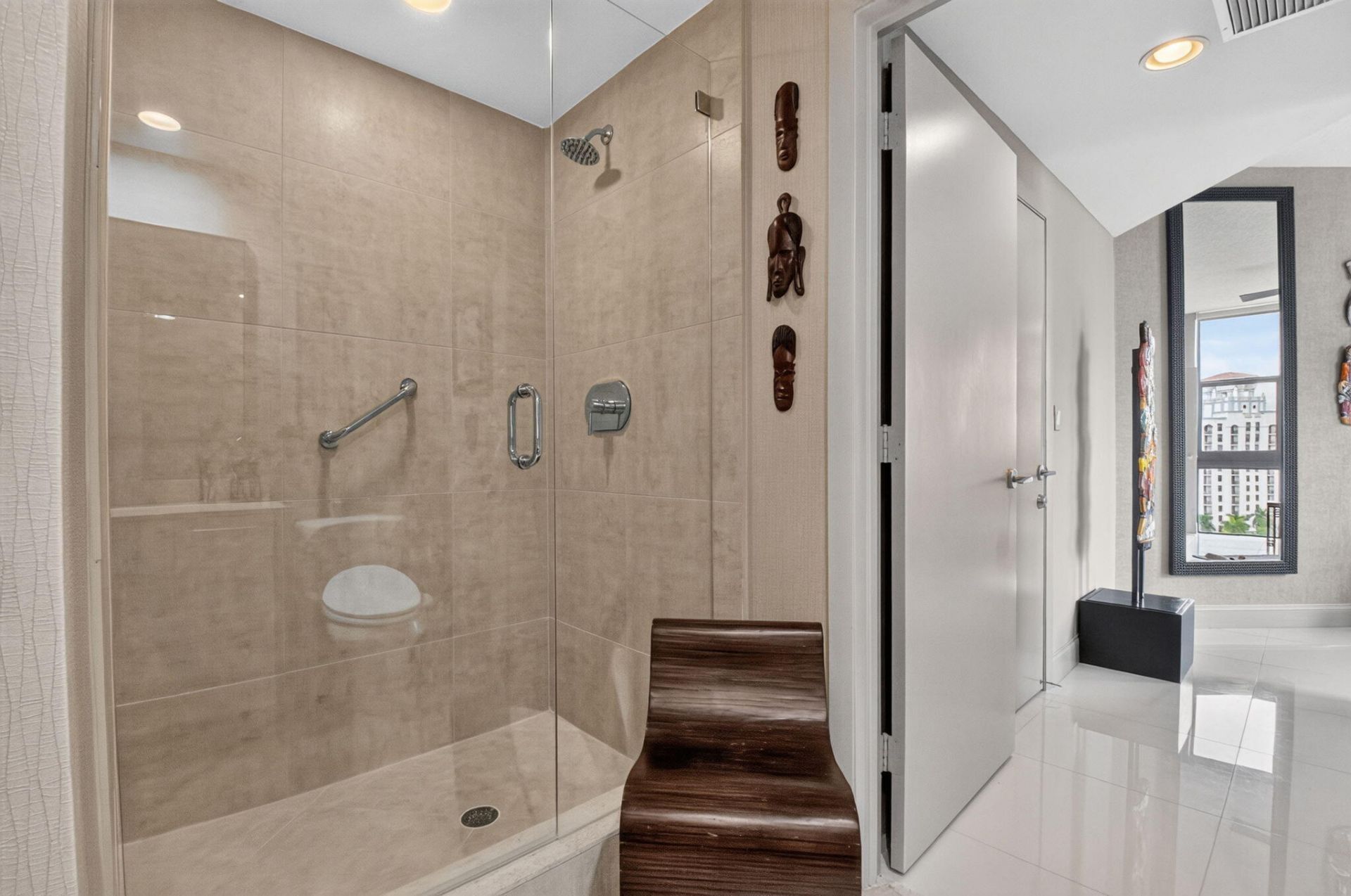 550 Okeechobee Boulevard, Unit 1111, West Palm Beach, FL 33401 Photo