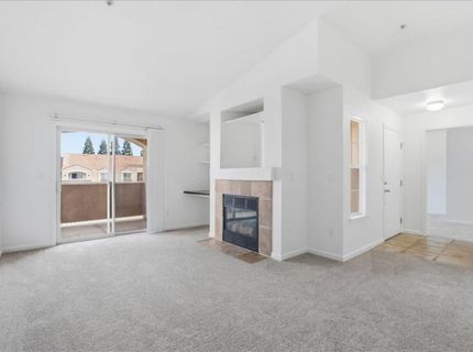 885 Halidon Way #1021, Unit 1021, Folsom, CA 95630 Photo
