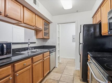 885 Halidon Way #1021, Unit 1021, Folsom, CA 95630 Photo