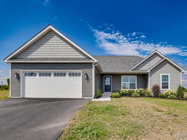 2909 Christina Court, Farmington, MO 63640