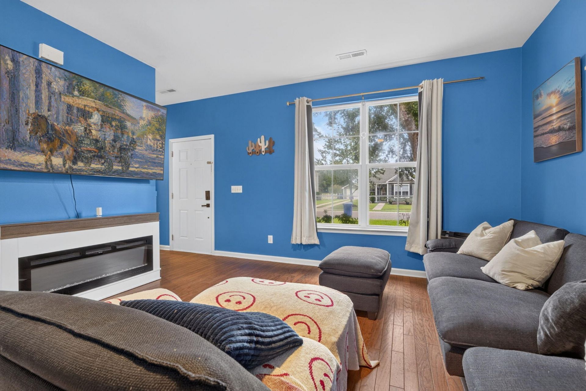 4802 Buttercup Way Photo 9