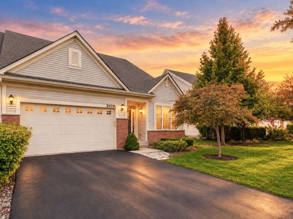 2029A Glenwood Circle , Unit A, Sugar Grove, IL 60554