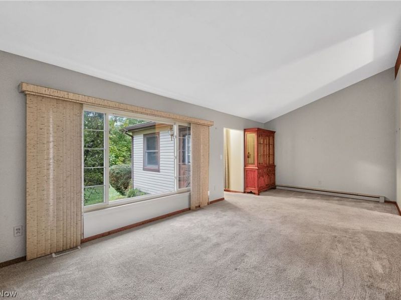 7686 Roselawn Drive, Mentor, OH 44060 Photo 5