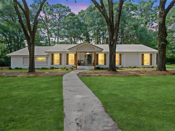 4312 Michael Boulevard, Mobile, AL 36609