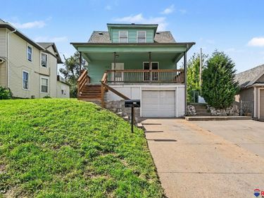 1310 S 27th Street, Omaha, NE 68105