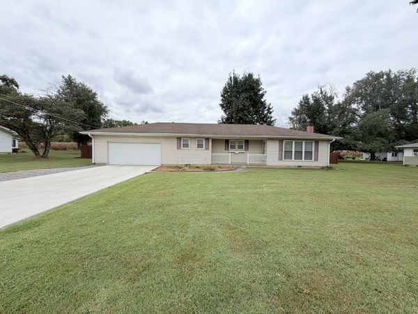 5730 US 45 Highway S, Harrisburg, IL 62946