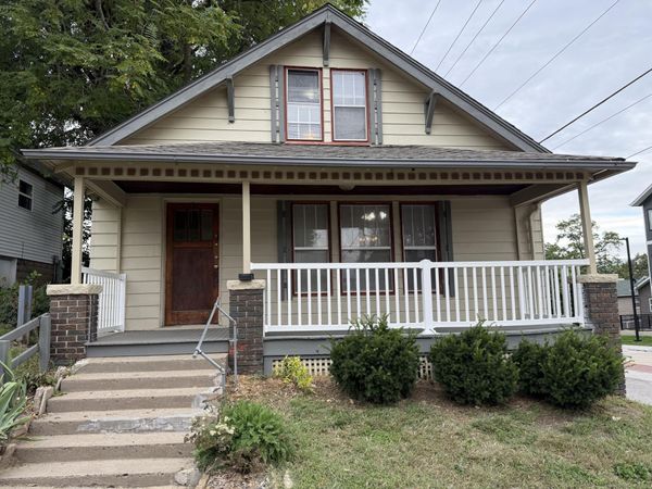 611 ORANGE, Muscatine, IA 52761