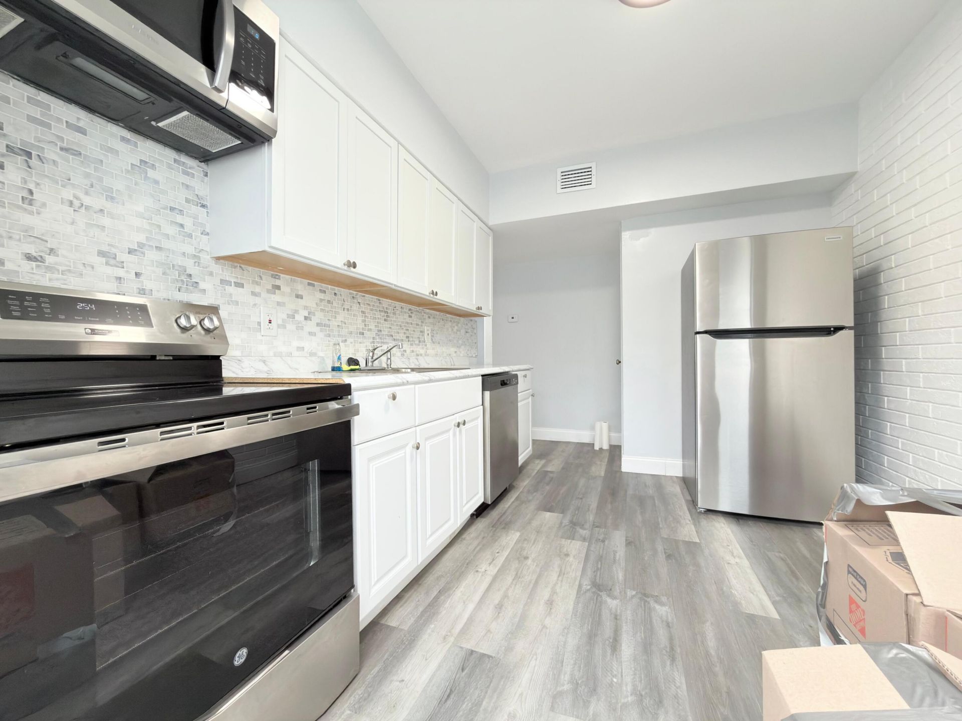 131 E 27th Street, Unit 6, Riviera Beach, FL 33404 Photo