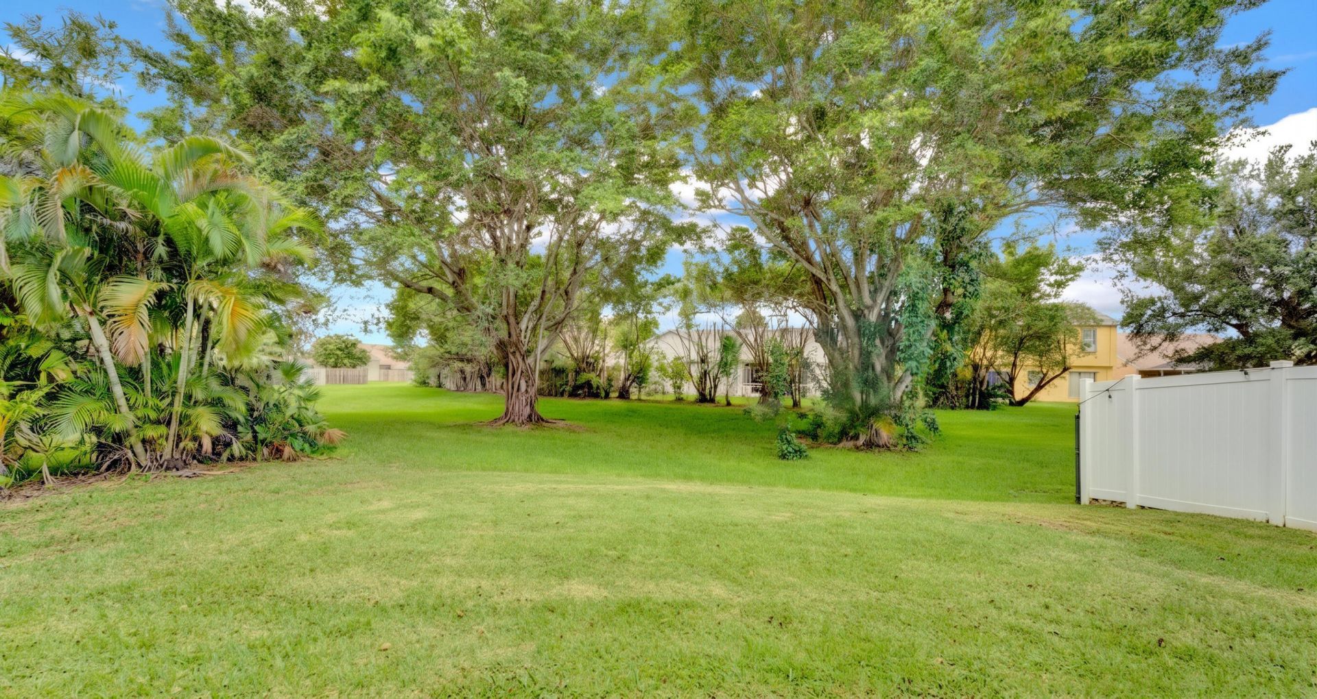 22481 Middletown Drive, Boca Raton, FL 33428 Photo