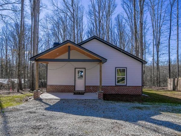 1020 Riverbend Road , Commerce, GA 30530
