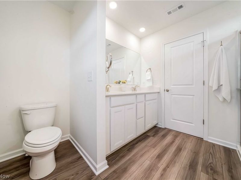 12577 Challenge Way, Columbia Station, OH 44028 Photo 13