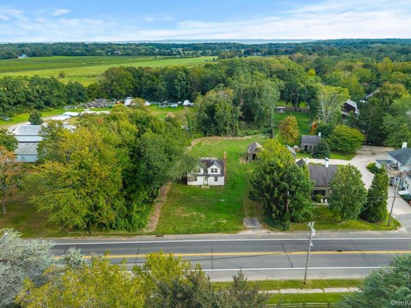 37200 Main Road, Cutchogue, NY 11935