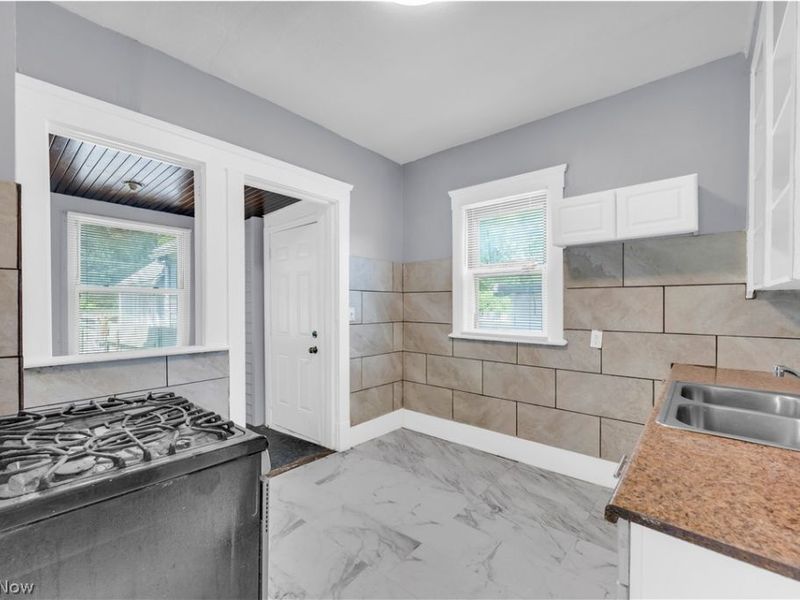 3150 W 46th Street, Cleveland, OH 44102 Photo 16