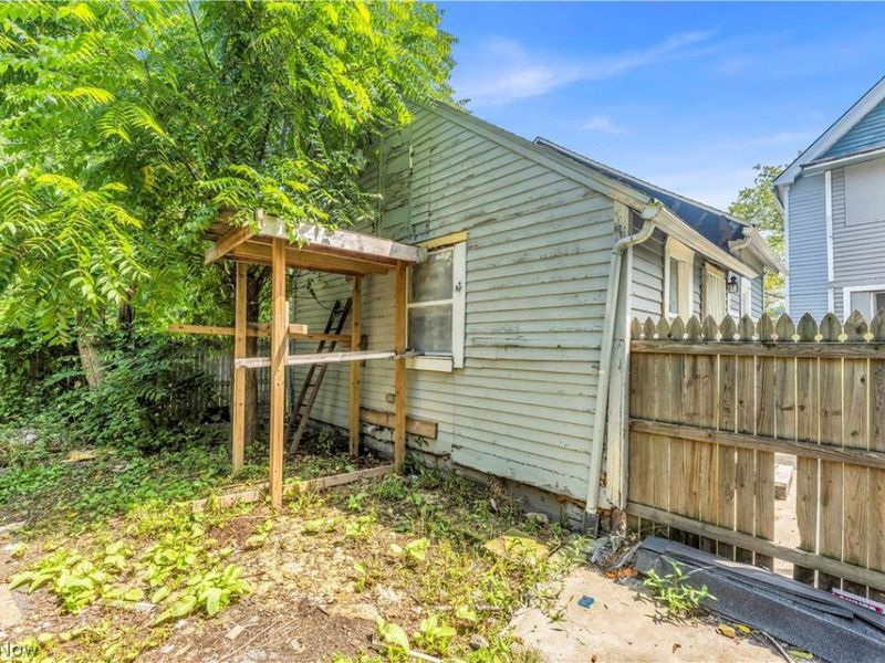 3150 W 46th Street, Cleveland, OH 44102 Photo 7