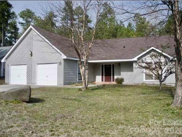 6924 Long Needles Drive , Charlotte, NC 28277
