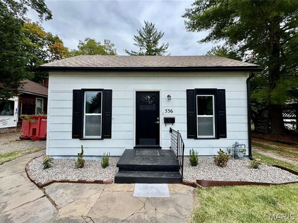 536 N Kansas Street , Edwardsville, IL 62025
