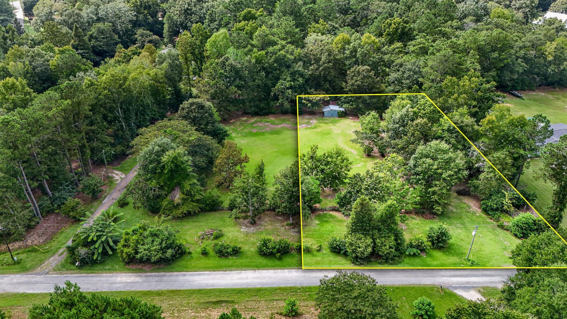 111 George Lane Photo 2