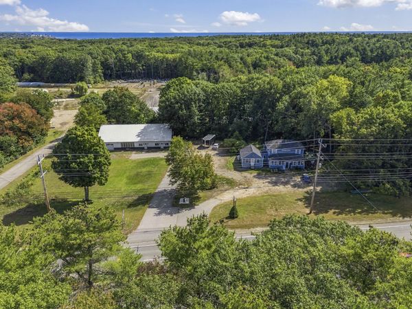 935 US Route 1 , York, ME 03909