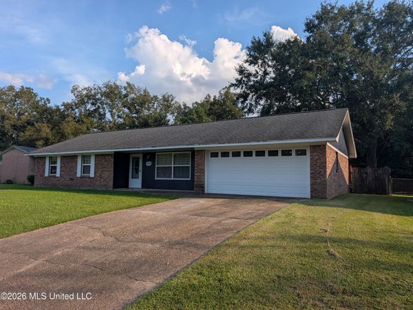 206 Janelle Drive, Gulfport, MS 39503