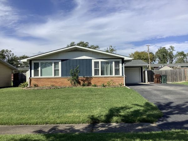 9430 Elm Avenue , Mokena, IL 60448