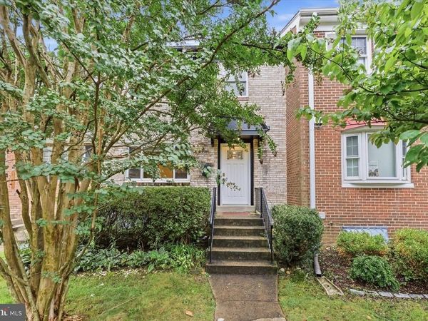 10413 COURTHOUSE DRIVE, FAIRFAX, VA 22030