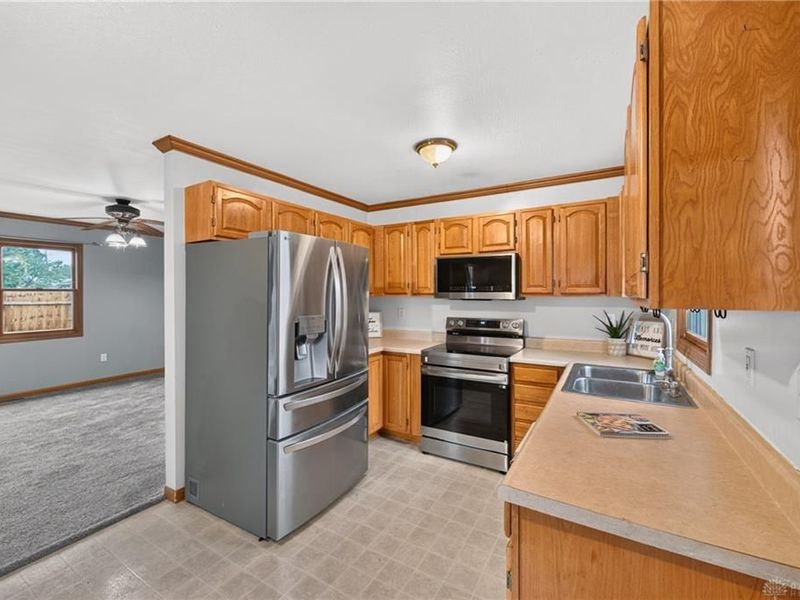 806 Camp Street, Piqua, OH 45356 Photo 12