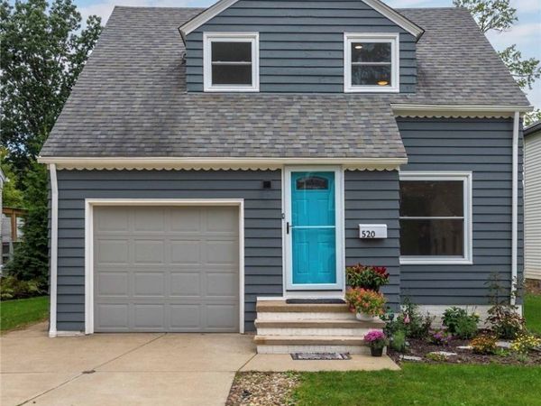520 Kenilworth Road, Bay Village, OH 44140