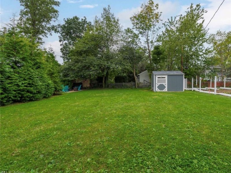 520 Kenilworth Road, Bay Village, OH 44140 Photo 3