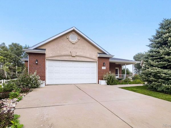 1470 Hawkridge Road , Eaton, CO 80615