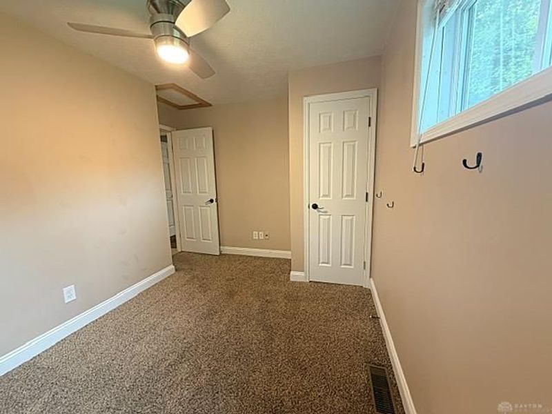 1232 Holly Drive, Springfield, OH 45504 Photo 32