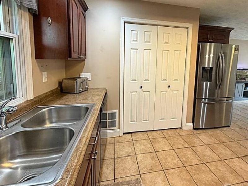 1232 Holly Drive, Springfield, OH 45504 Photo 56